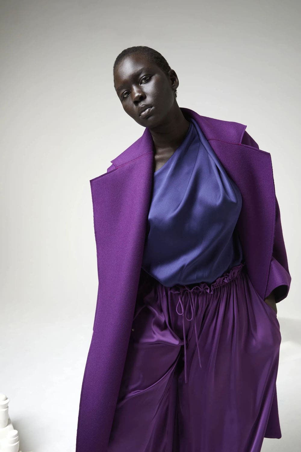 Maison Rabih Kayrouz Automne Hiver 2024 2025 Prêt-à-porter Runway Magazine (10)