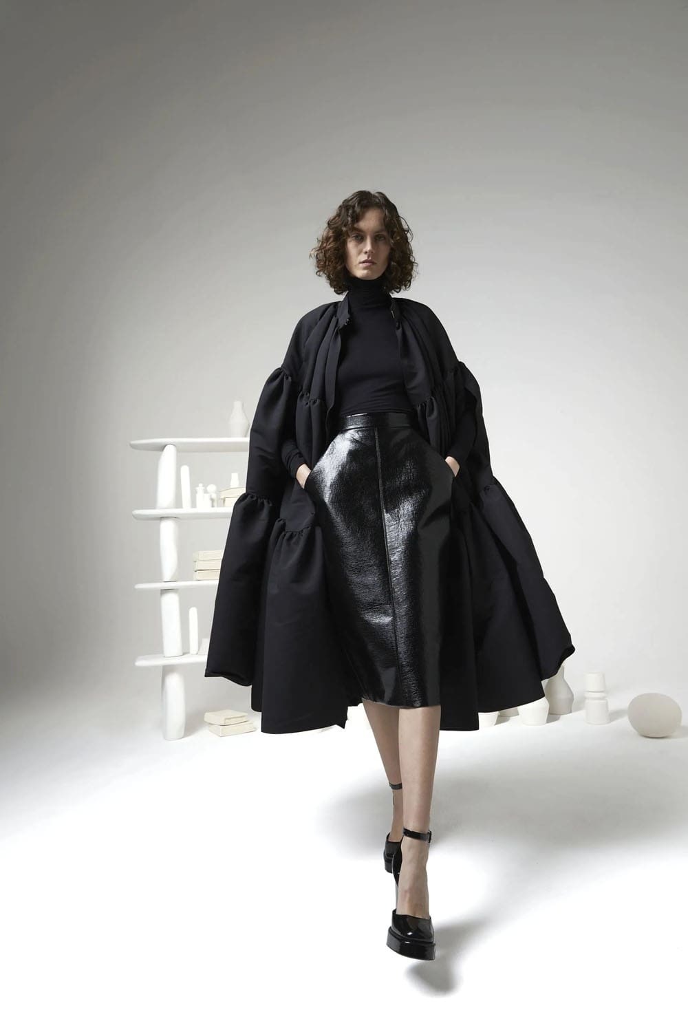 Maison Rabih Kayrouz Automne Hiver 2024 2025 Prêt-à-porter Runway Magazine (7)