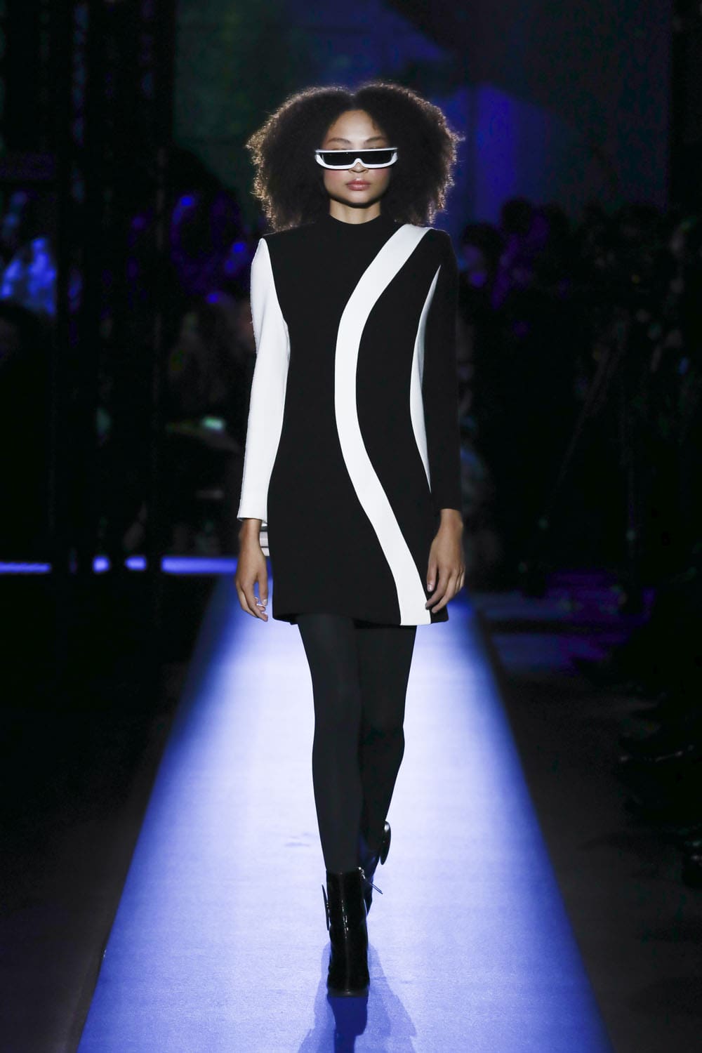 Pierre Cardin Automne Hiver 2024 2025 Runway Magazine (11)