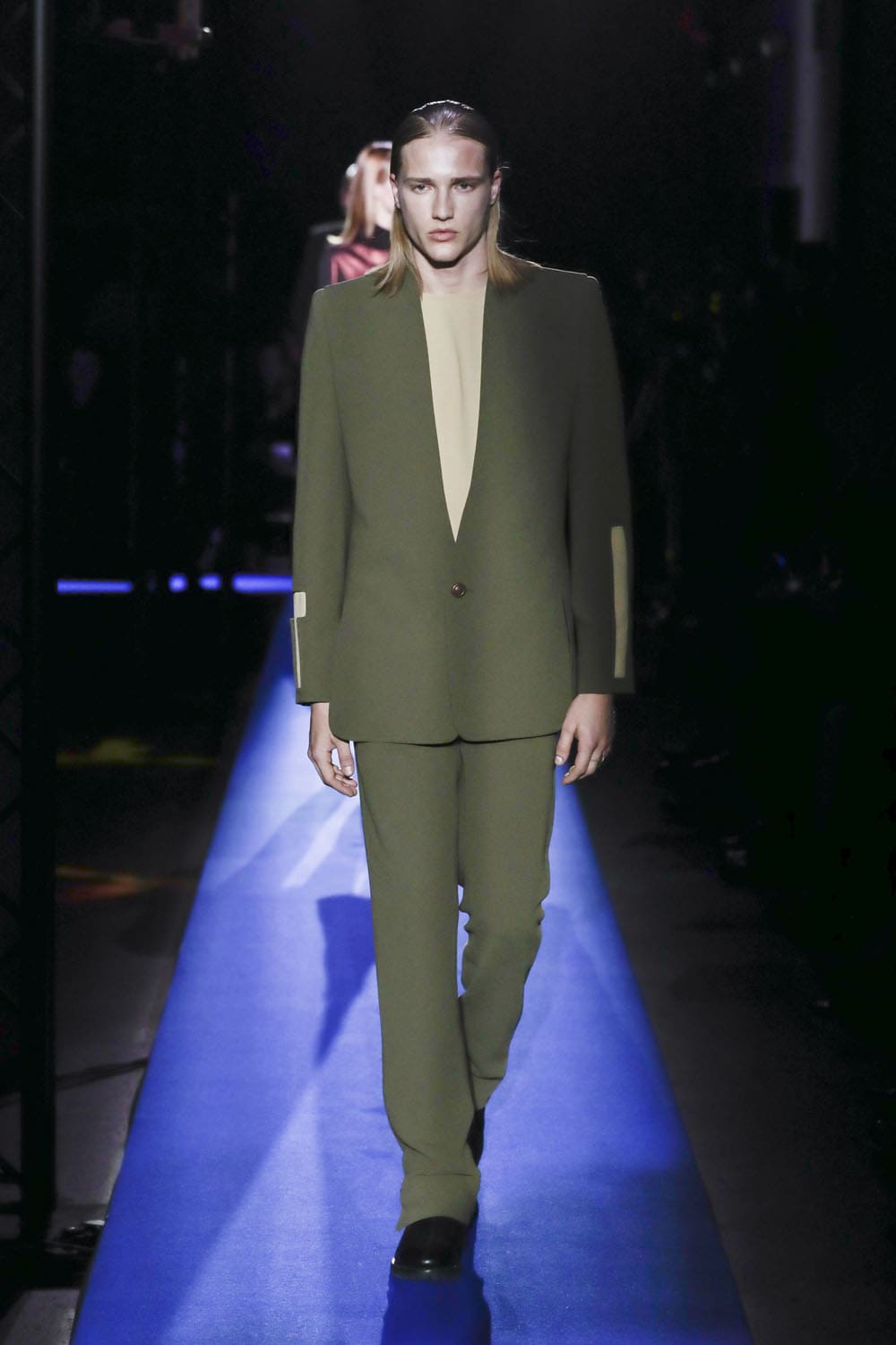 Pierre Cardin Automne Hiver 2024 2025 Runway Magazine (23)