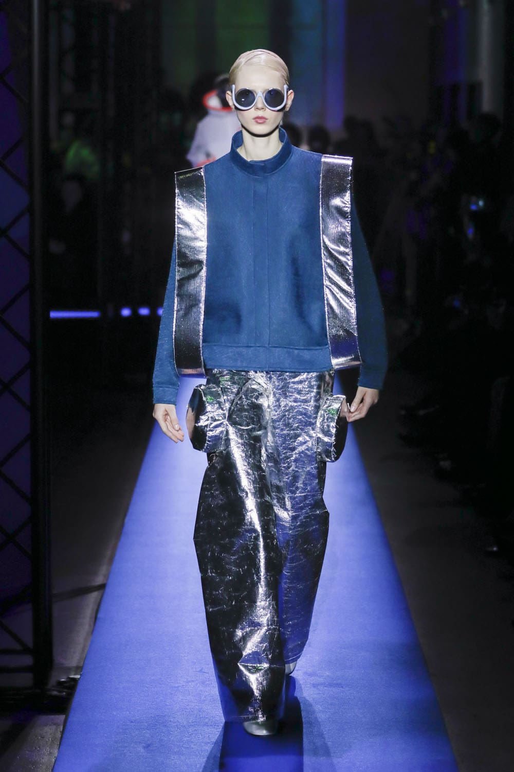 Pierre Cardin Automne Hiver 2024 2025 Runway Magazine (41)