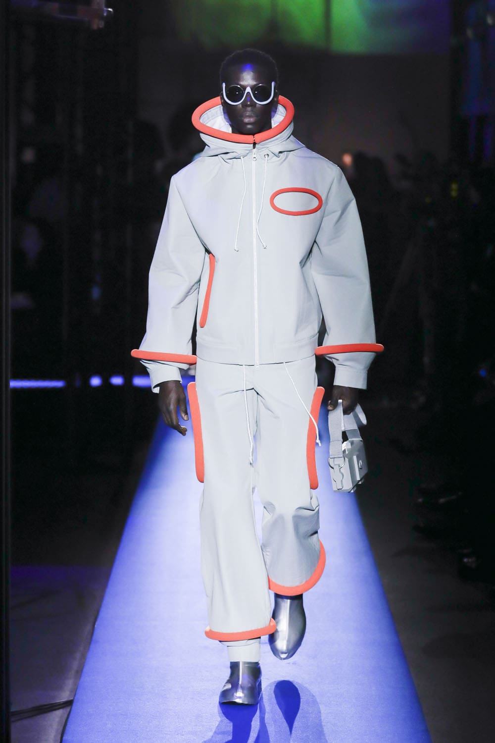 Pierre Cardin Automne Hiver 2024 2025 Runway Magazine (43)