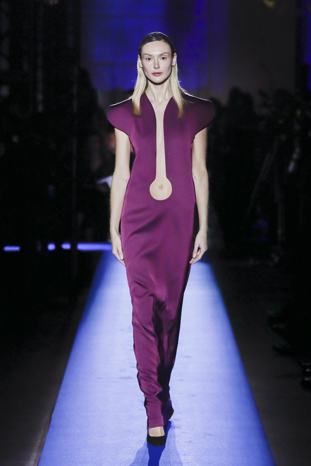 Pierre Cardin Automne Hiver 2024 2025 Runway Magazine (69)