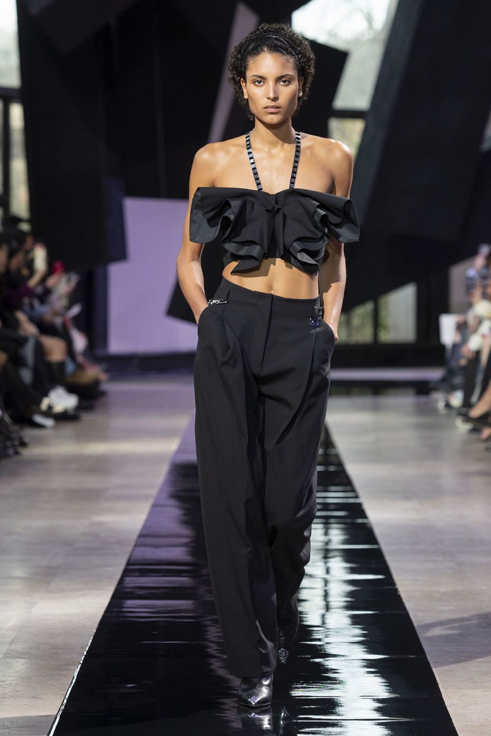 Shiatzy Chen Otoño Invierno 2024 2025 Runway Revista (10)