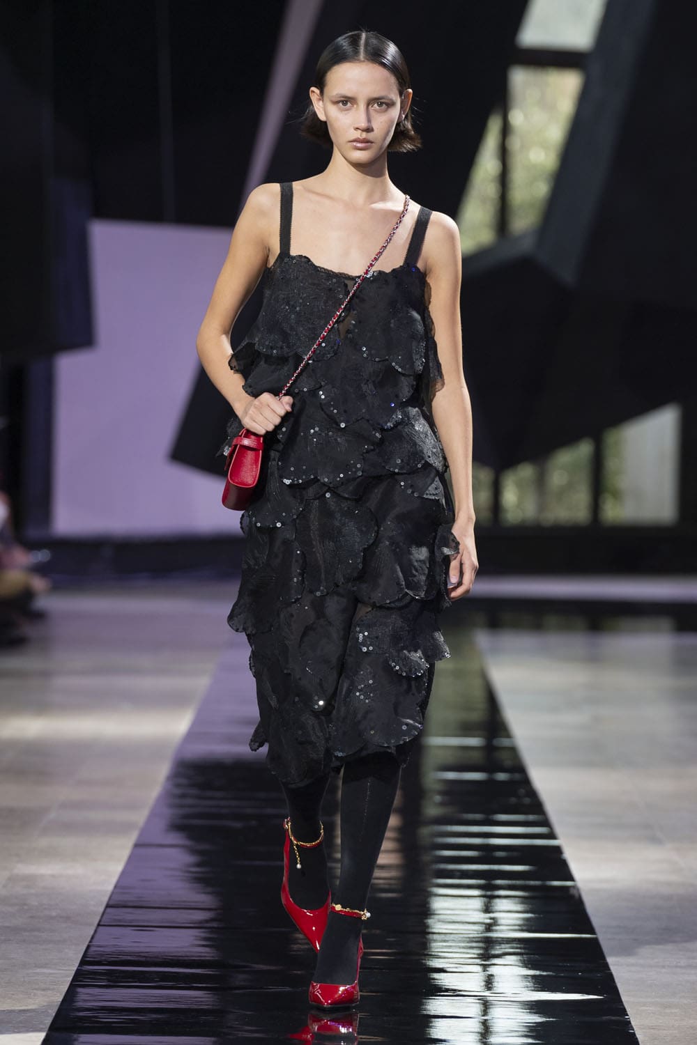 Shiatzy Chen Otoño Invierno 2024 2025 Runway Revista (12)