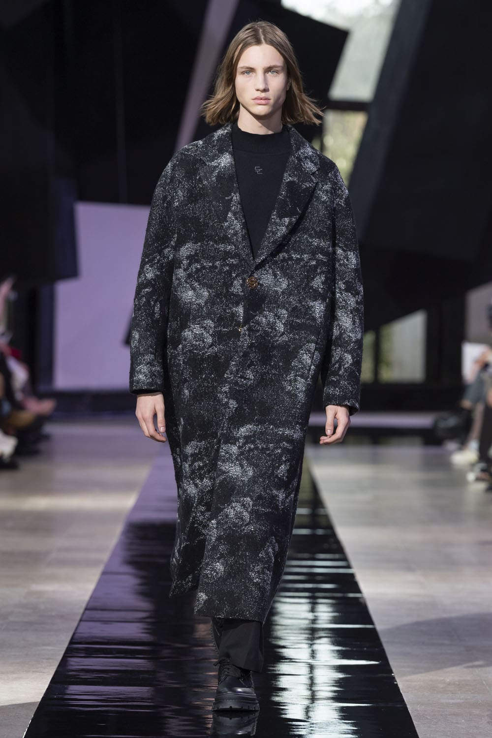 Shiatzy Chen Otoño Invierno 2024 2025 Runway Revista (17)