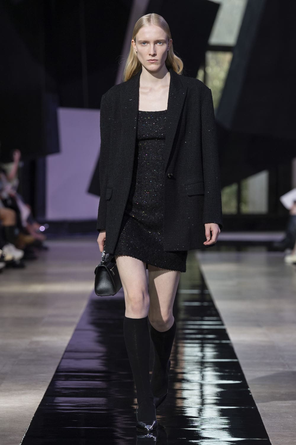 Shiatzy Chen Otoño Invierno 2024 2025 Runway Revista (33)