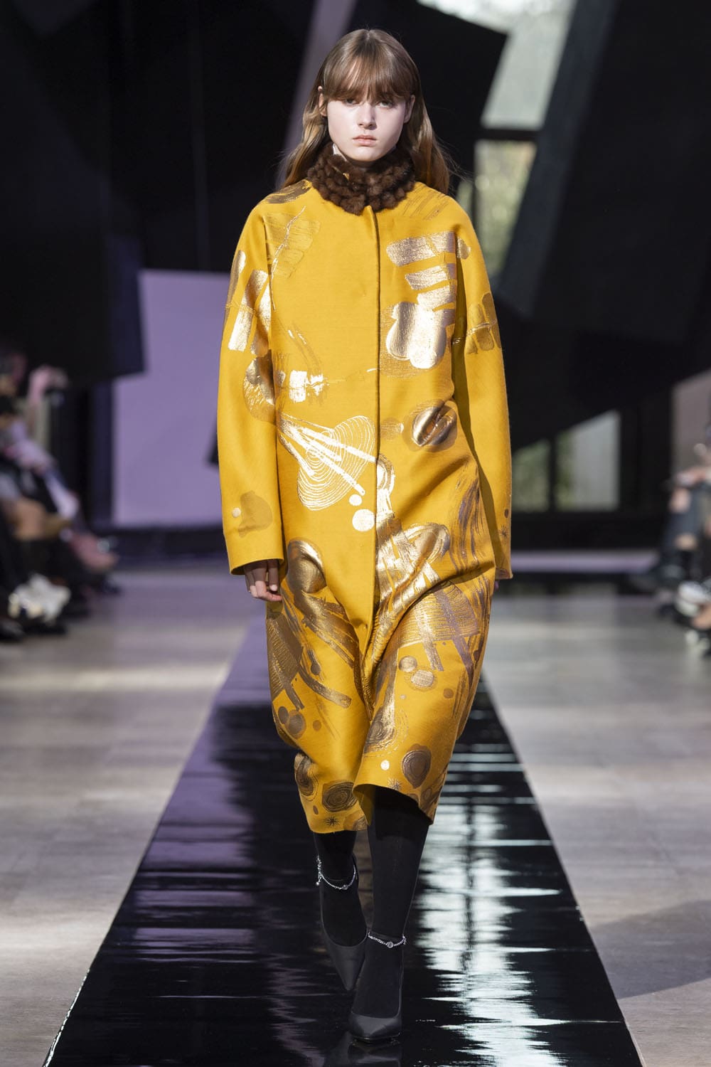 Shiatzy Chen Otoño Invierno 2024 2025 Runway Revista (41)