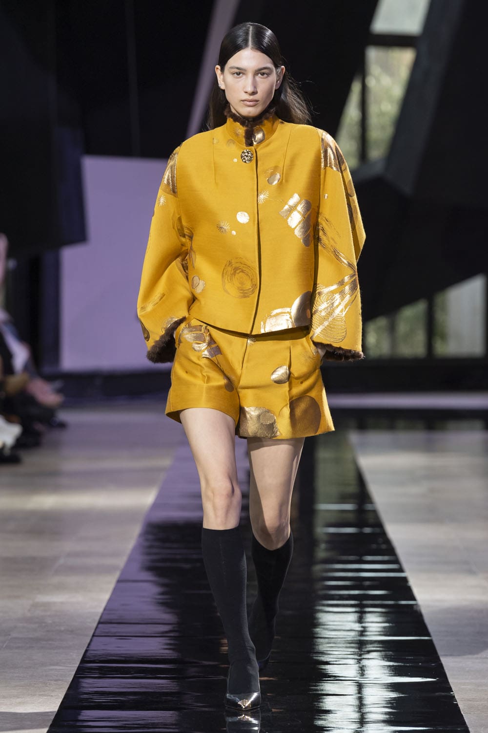 Shiatzy Chen Otoño Invierno 2024 2025 Runway Revista (43)