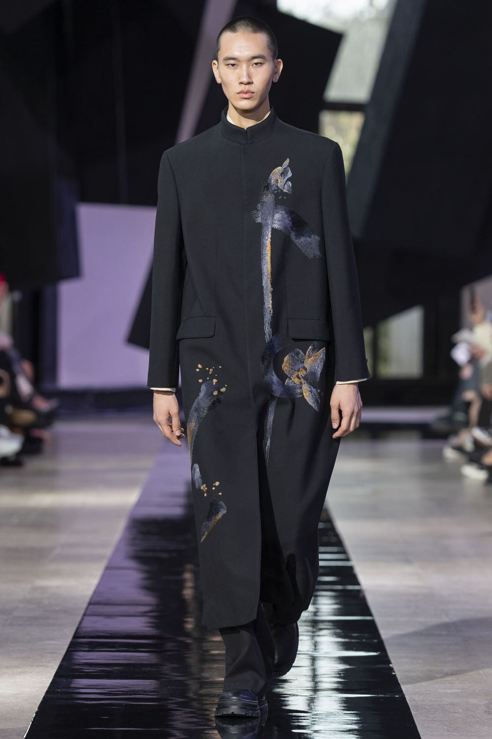 Shiatzy Chen Otoño Invierno 2024 2025 Runway Revista (60)