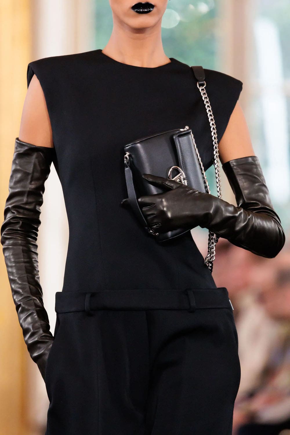 Valentino Herbst 2024, Herbst Winter 2024 2025 Einzelheiten RTW Runway Magazin (13)