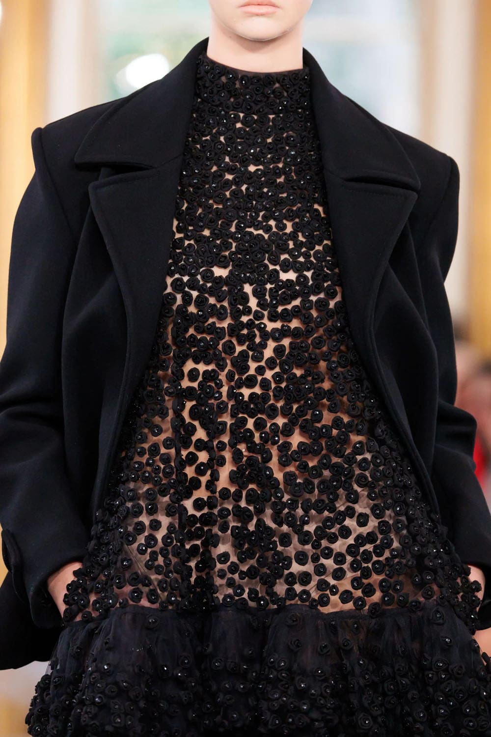 Valentino Herbst 2024, Herbst Winter 2024 2025 Einzelheiten RTW Runway Magazin (15)