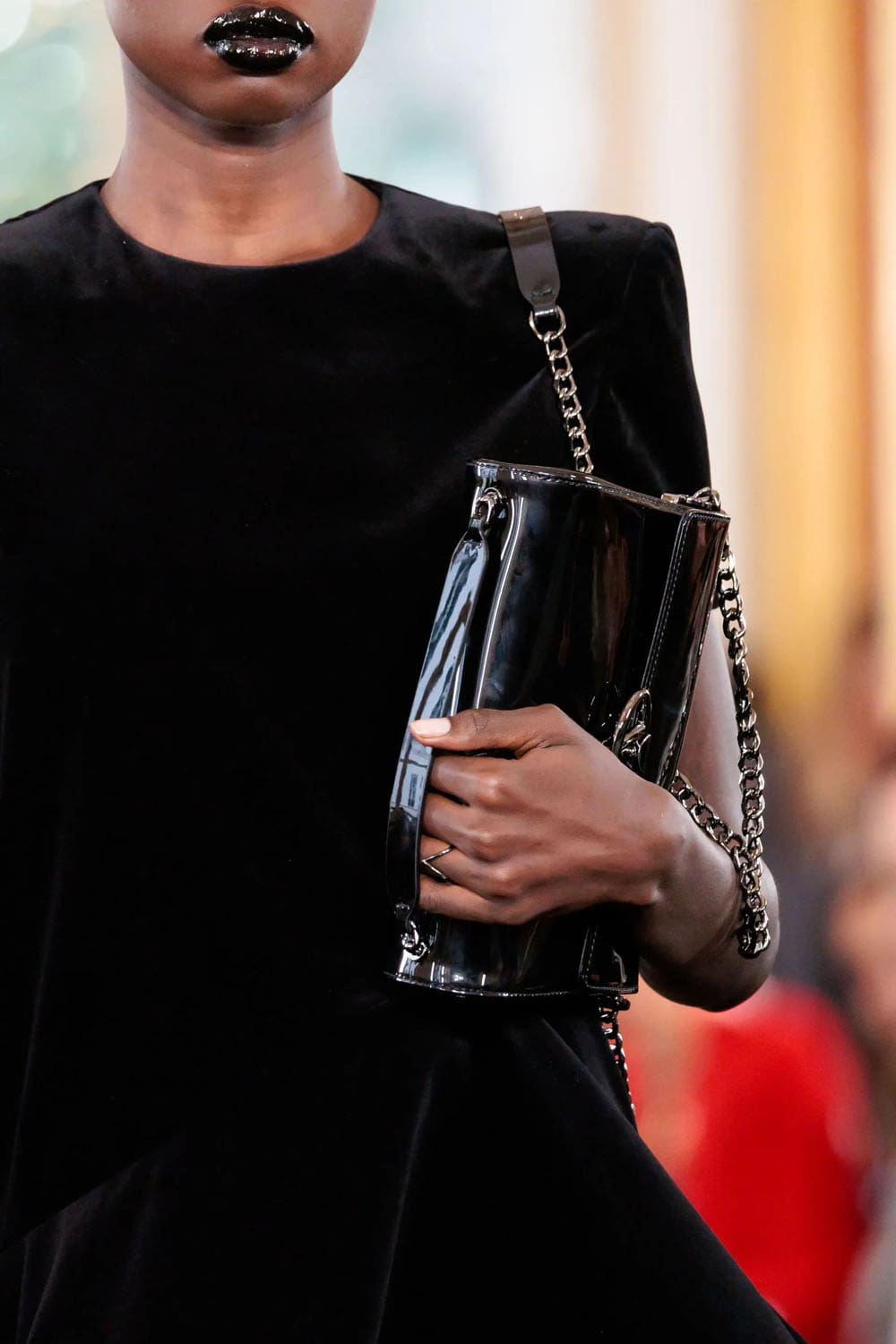 Valentino Herbst 2024, Herbst Winter 2024 2025 Einzelheiten RTW Runway Magazin (2)