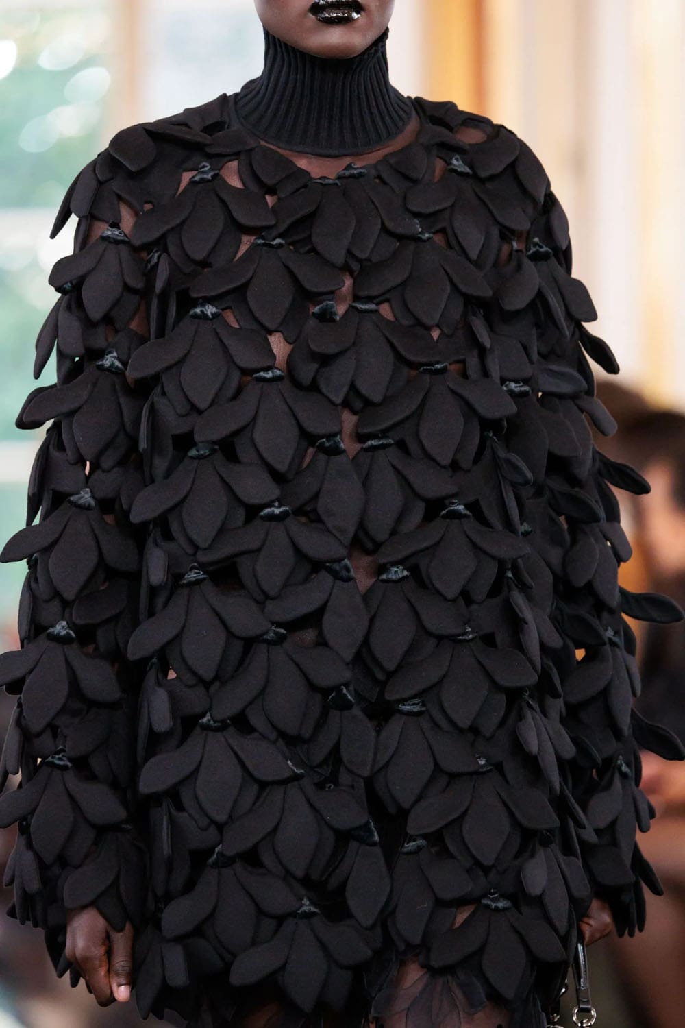 Valentino Herbst 2024, Herbst Winter 2024 2025 Einzelheiten RTW Runway Magazin (28)