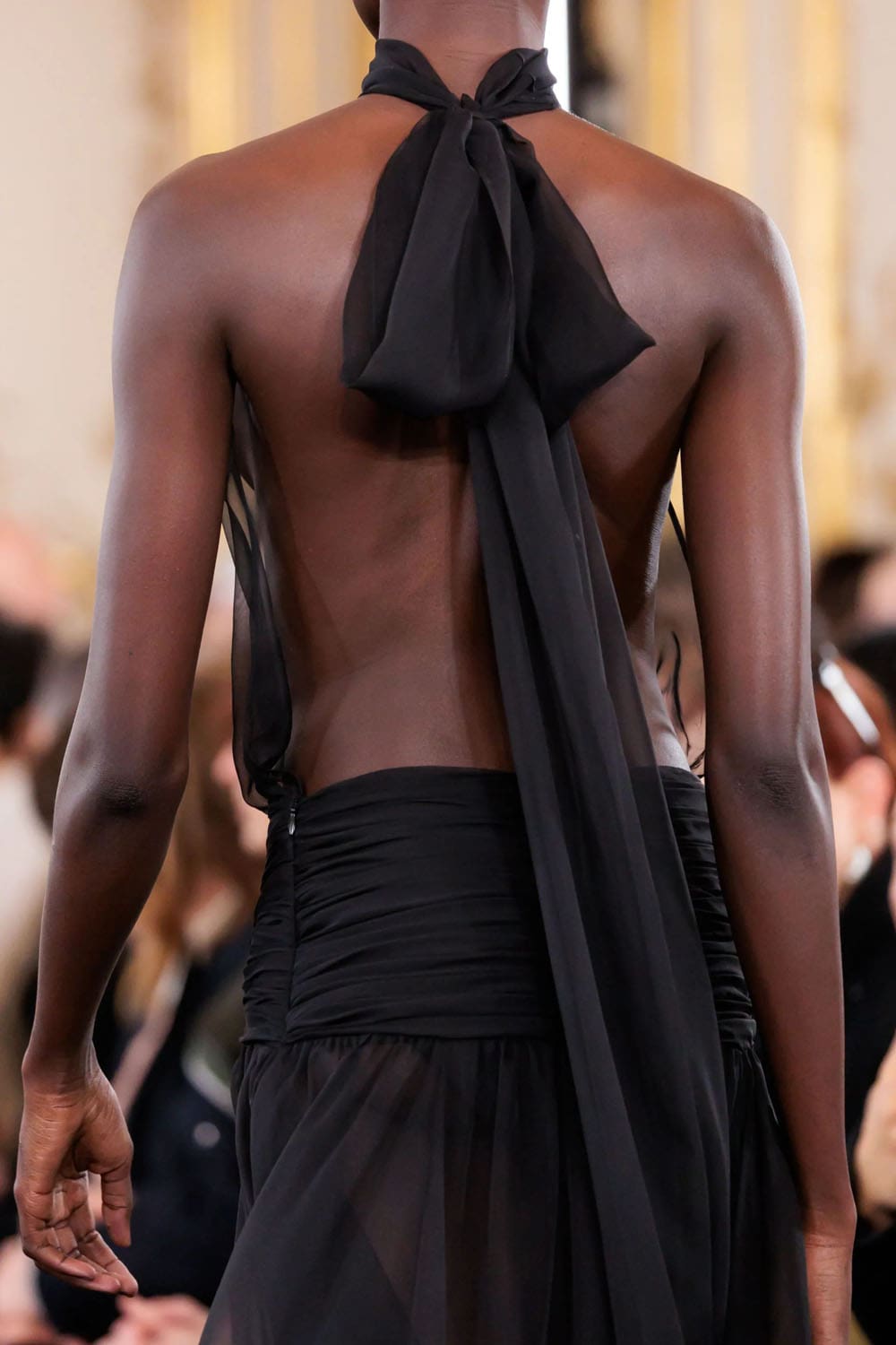Valentino Herbst 2024, Herbst Winter 2024 2025 Einzelheiten RTW Runway Magazin (46)