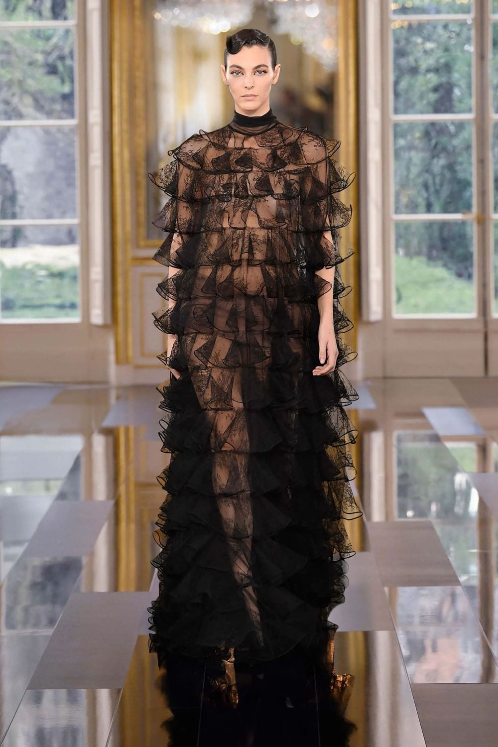 Valentino Herbst 2024, Herbst Winter 2024 2025 Konfektionsware Runway Magazin (58)