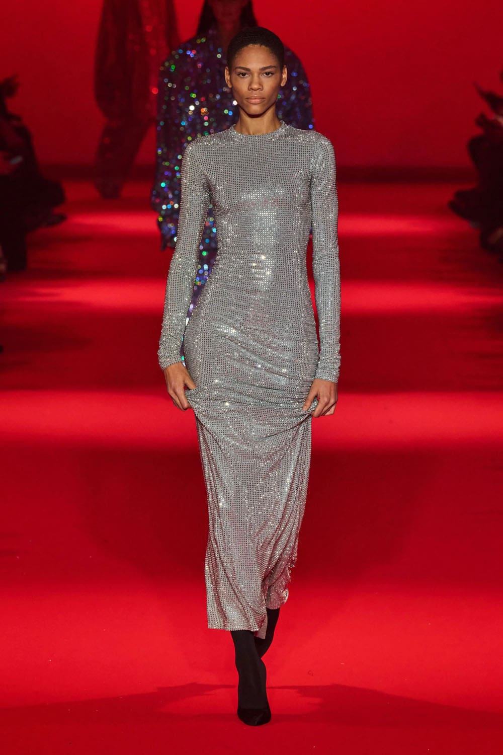 Caída de Vetements 2024, Otoño invierno 2024 2025 Runway Revista (81)