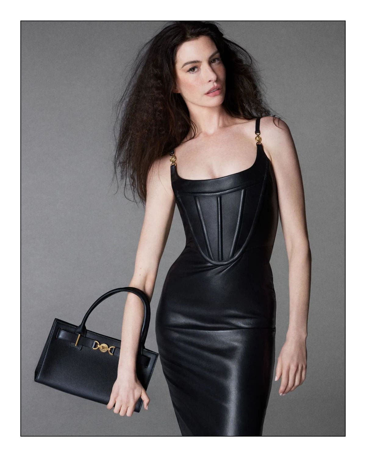 Anne Hathaway für Versace Icons 2