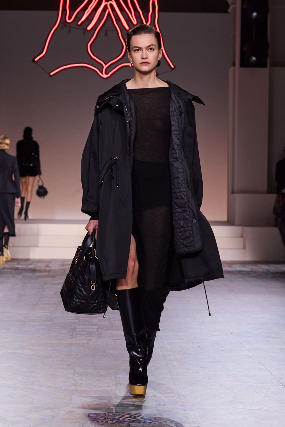 迪奥早秋系列 2024 纽约 Runway 杂志(17)