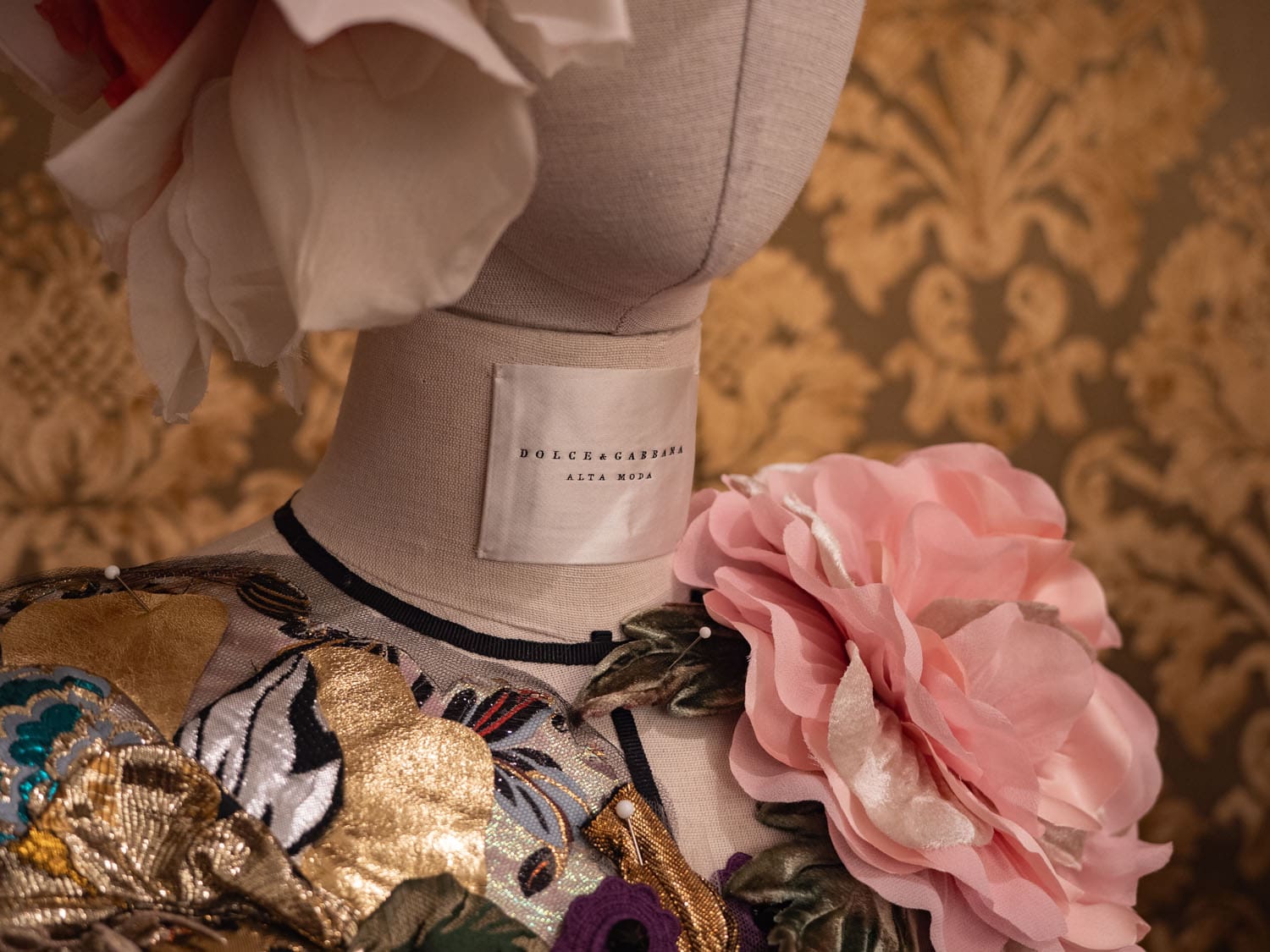 Dolce Gabbana Alta Mode exhibition From the Heart to the Hands Milan 2024 (6)