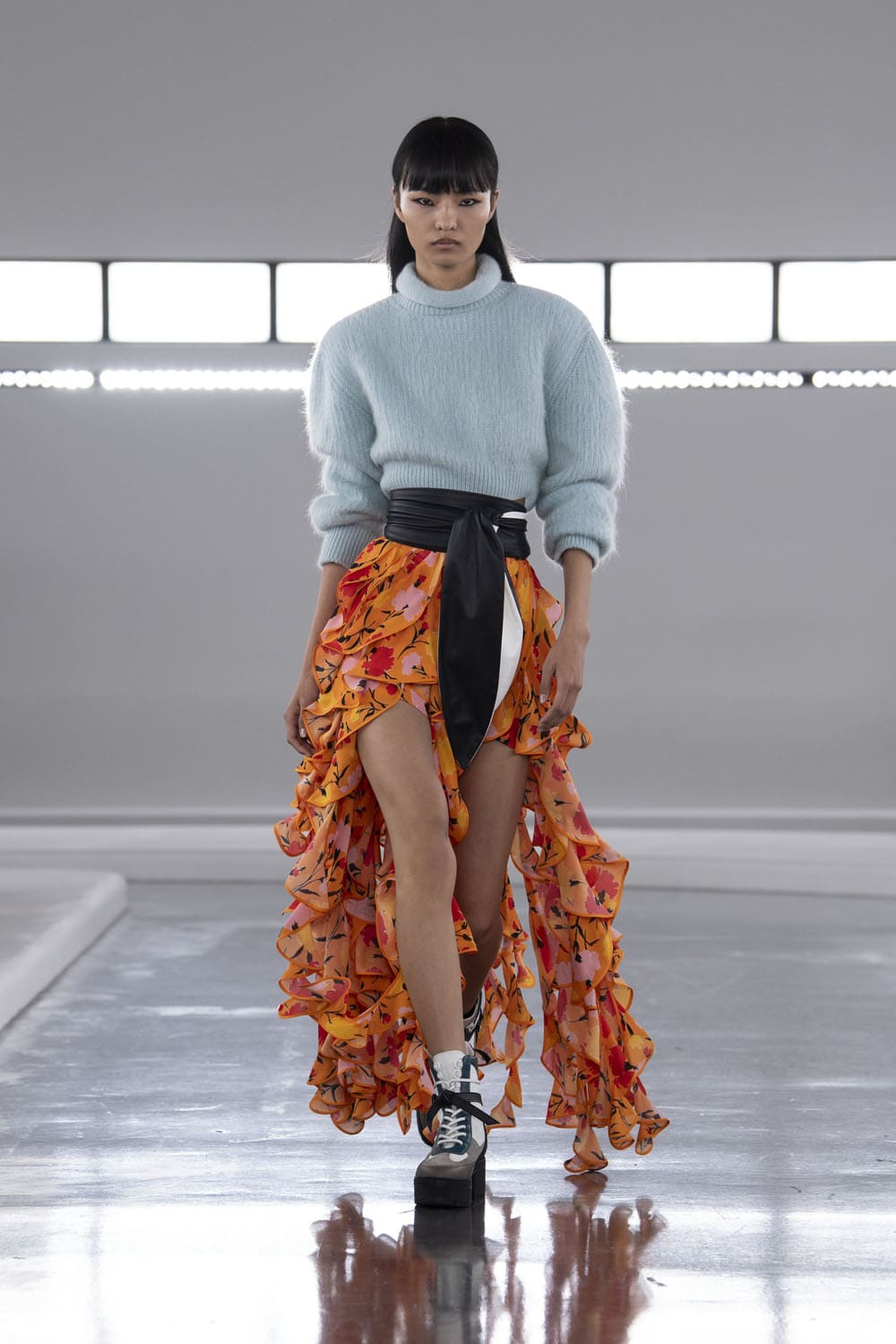 Louis Vuitton antes del otoño 2024 Shanghai Runway Revista (32)