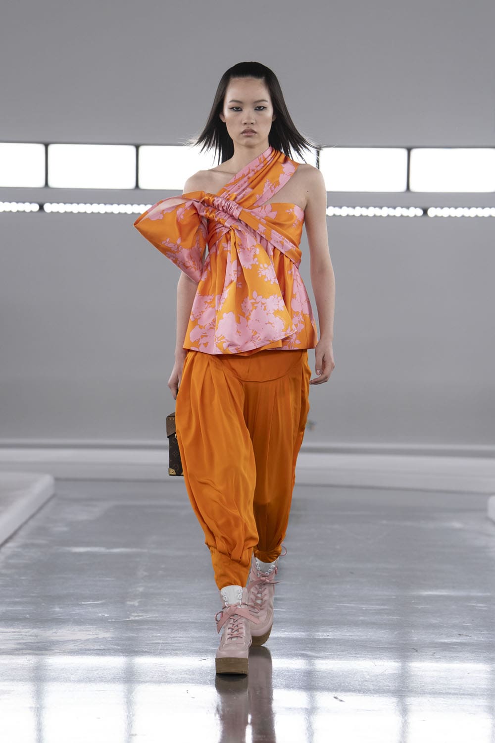 Louis Vuitton antes del otoño 2024 Shanghai Runway Revista (34)