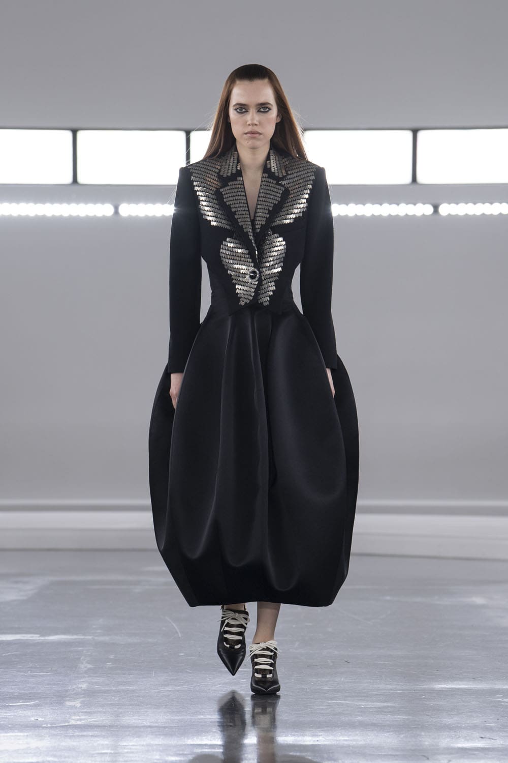 Louis Vuitton antes del otoño 2024 Shanghai Runway Revista (56)
