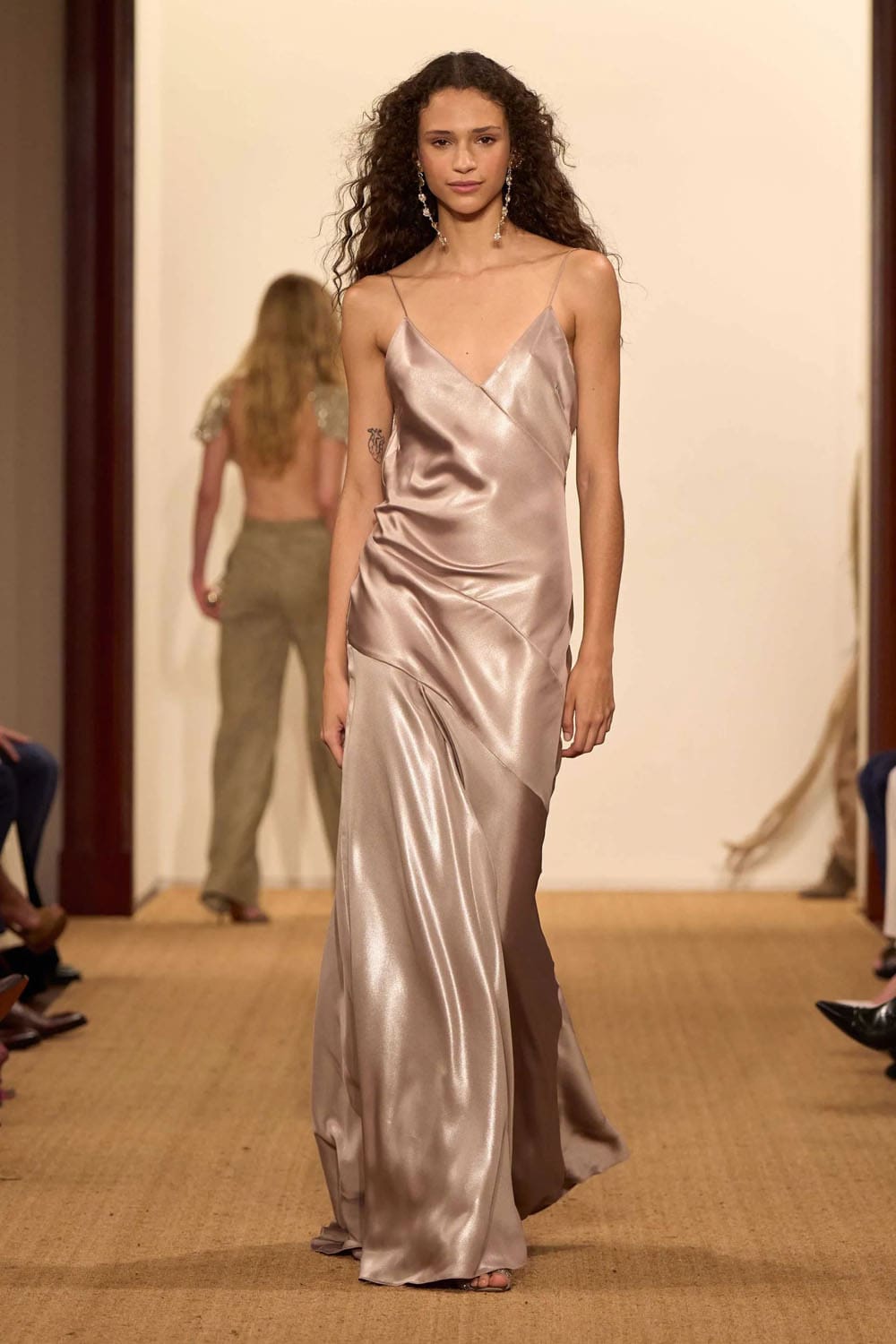 Ralph Lauren Autunno 2024 2024 Runway Magazine (13)