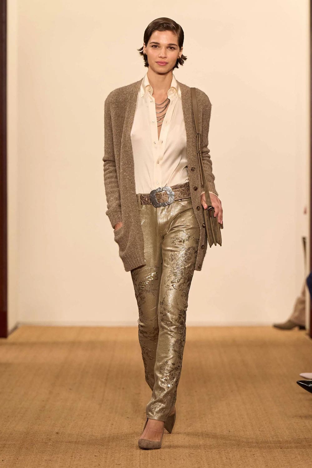 Ralph Lauren Autunno 2024 2024 Runway Magazine (19)