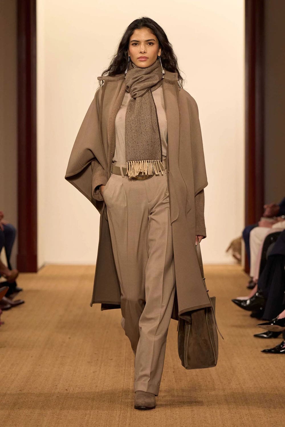 Ralph Lauren Autunno 2024 2024 Runway Magazine (23)