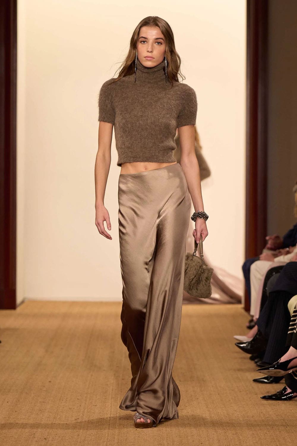 Ralph Lauren Autunno 2024 2024 Runway Magazine (25)
