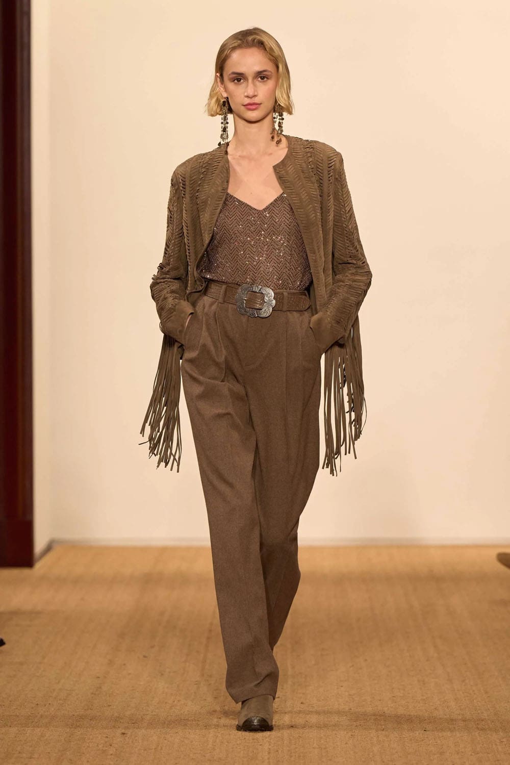 Ralph Lauren Autunno 2024 2024 Runway Magazine (31)