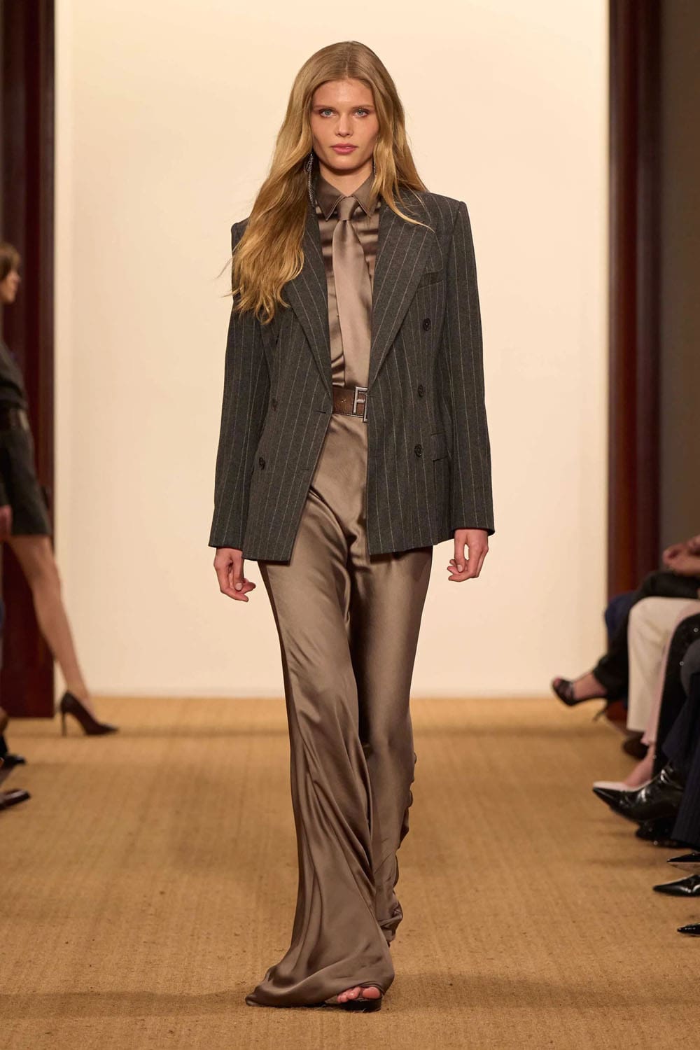 Ralph Lauren Autunno 2024 2024 Runway Magazine (69)