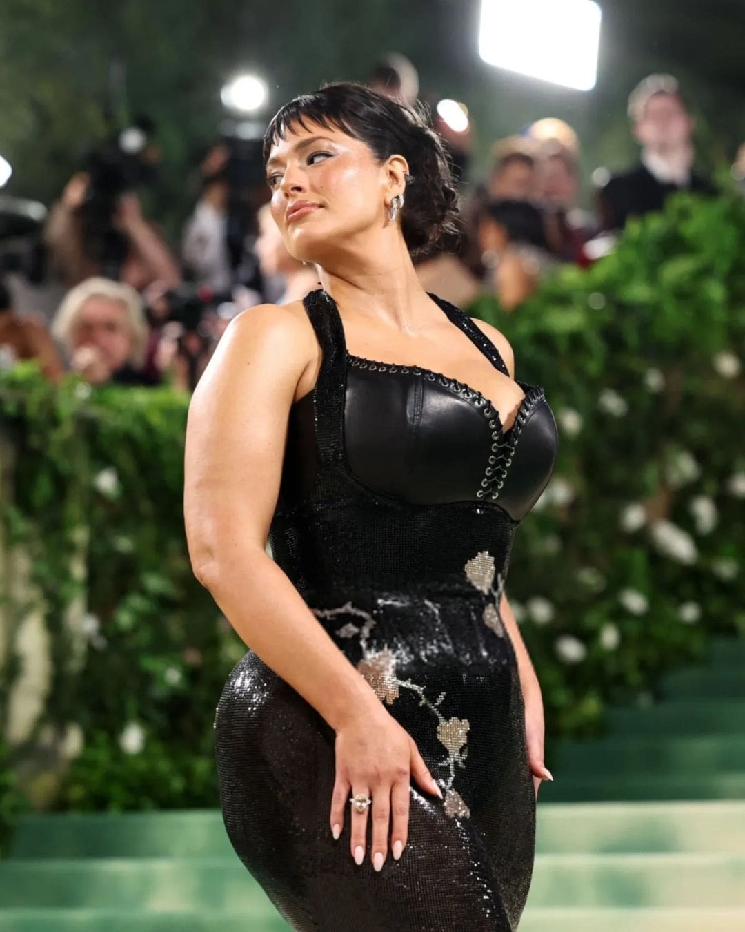 Ashley Graham in Ludovic de Saint Sernin bei der Met Gala 2024 10