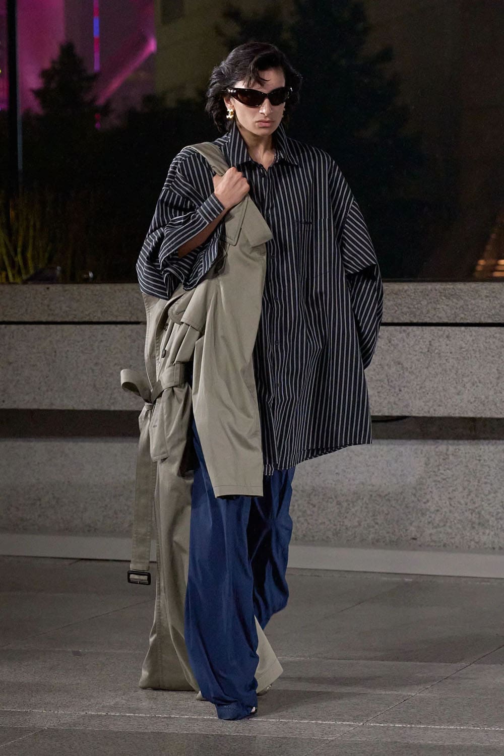 Balenciaga Croisière 2025 Resort Shanghai Runway Magazine (29)