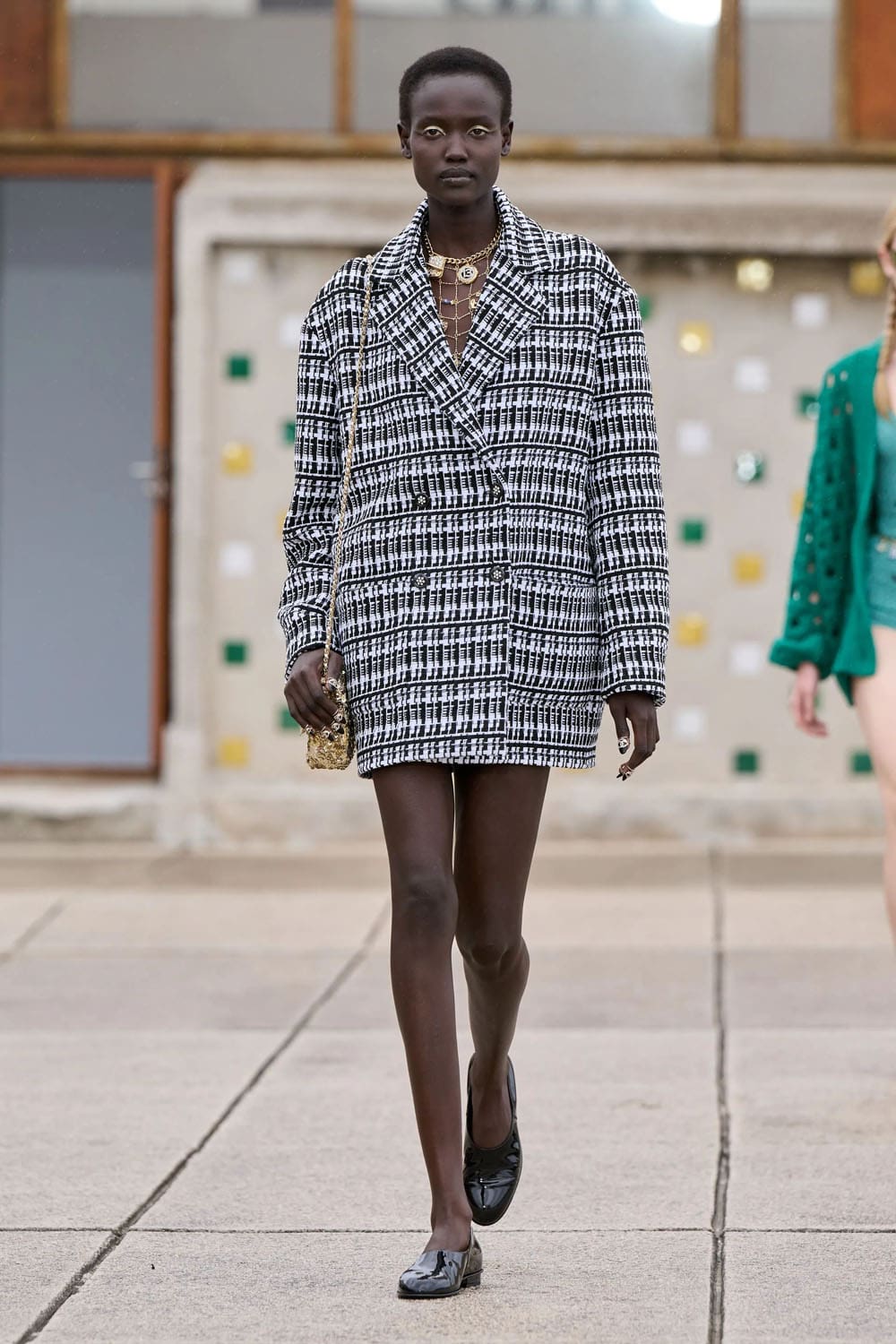 Chanel Resort 2025 Runway Revista (15)