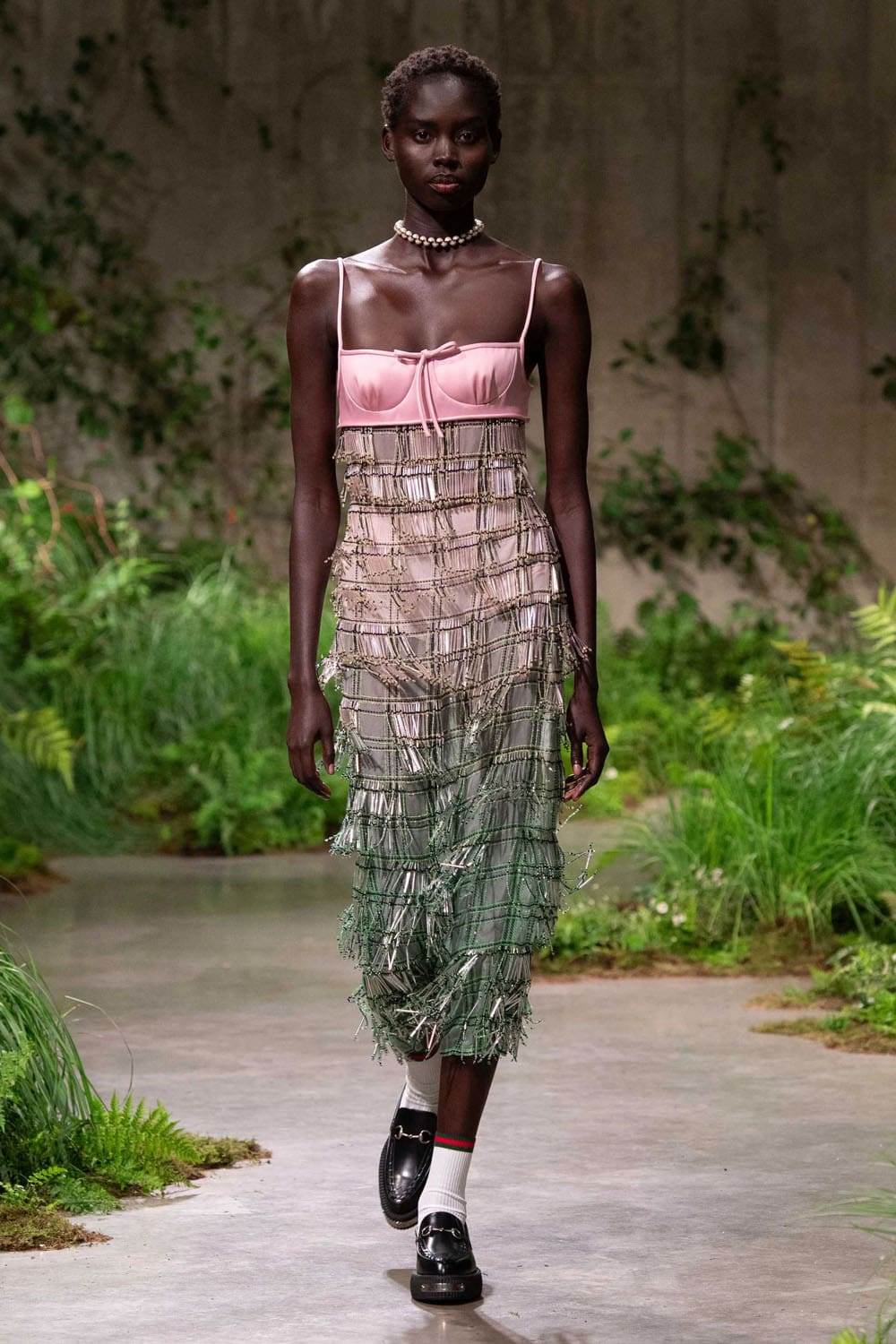 Gucci Cruise 2025 Resort Runway Magazine London (18)
