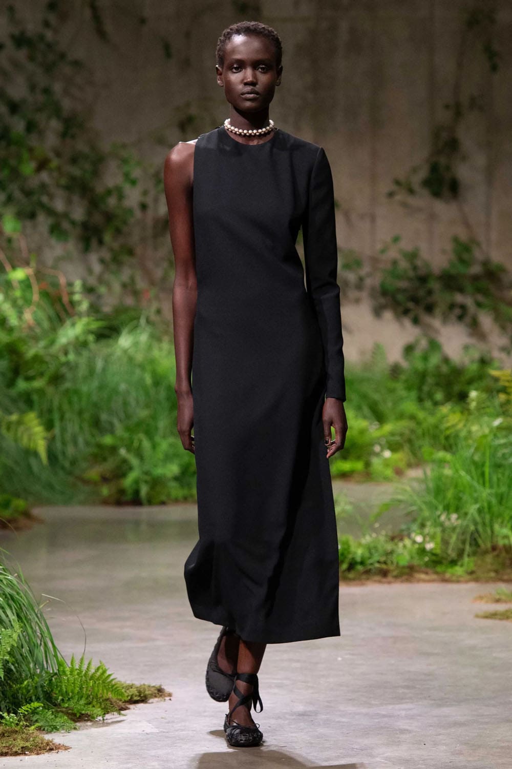 Gucci Cruise 2025 Resort Runway Magazine London (30)