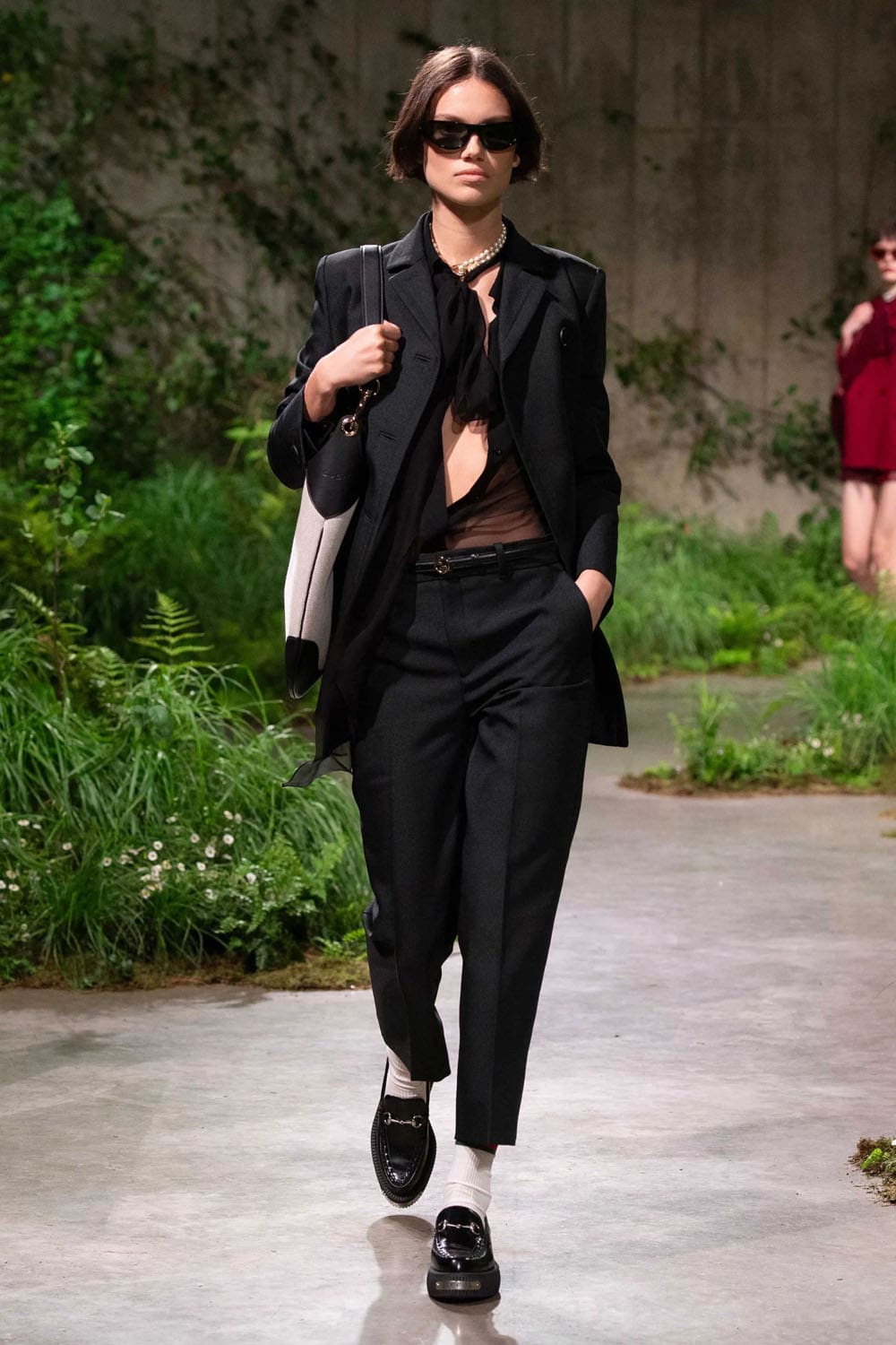 Gucci Cruise 2025 Resort Runway Magazine London (32)