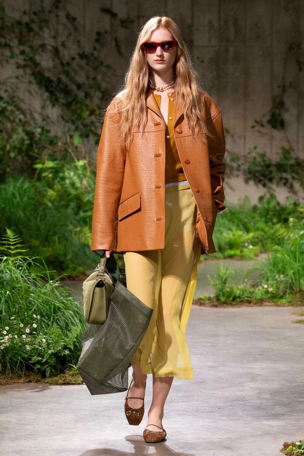 Gucci Cruise 2025 Resort Runway Magazine London (46)