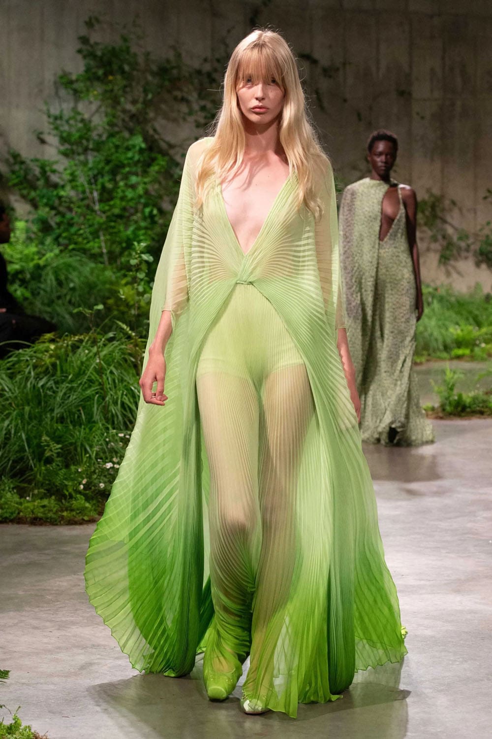 Gucci Cruise 2025 Resort Runway Magazine London (51)