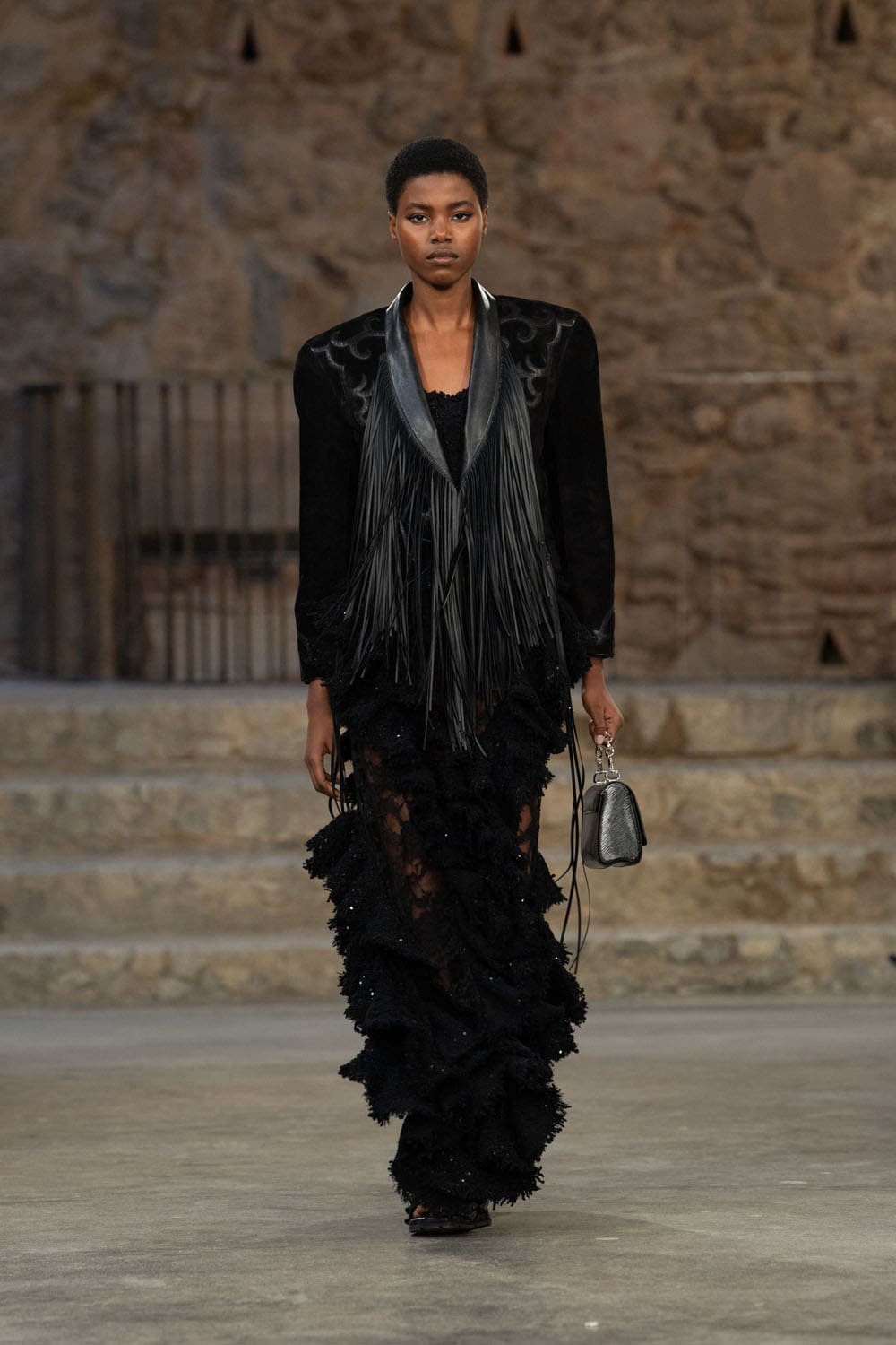 Louis Vuitton Kreuzfahrt 2025 Resort Runway Magazin (29)