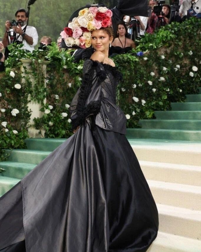 Zendaya in John Galliano für Givenchy-Archive bei der Met Gala 2024 11
