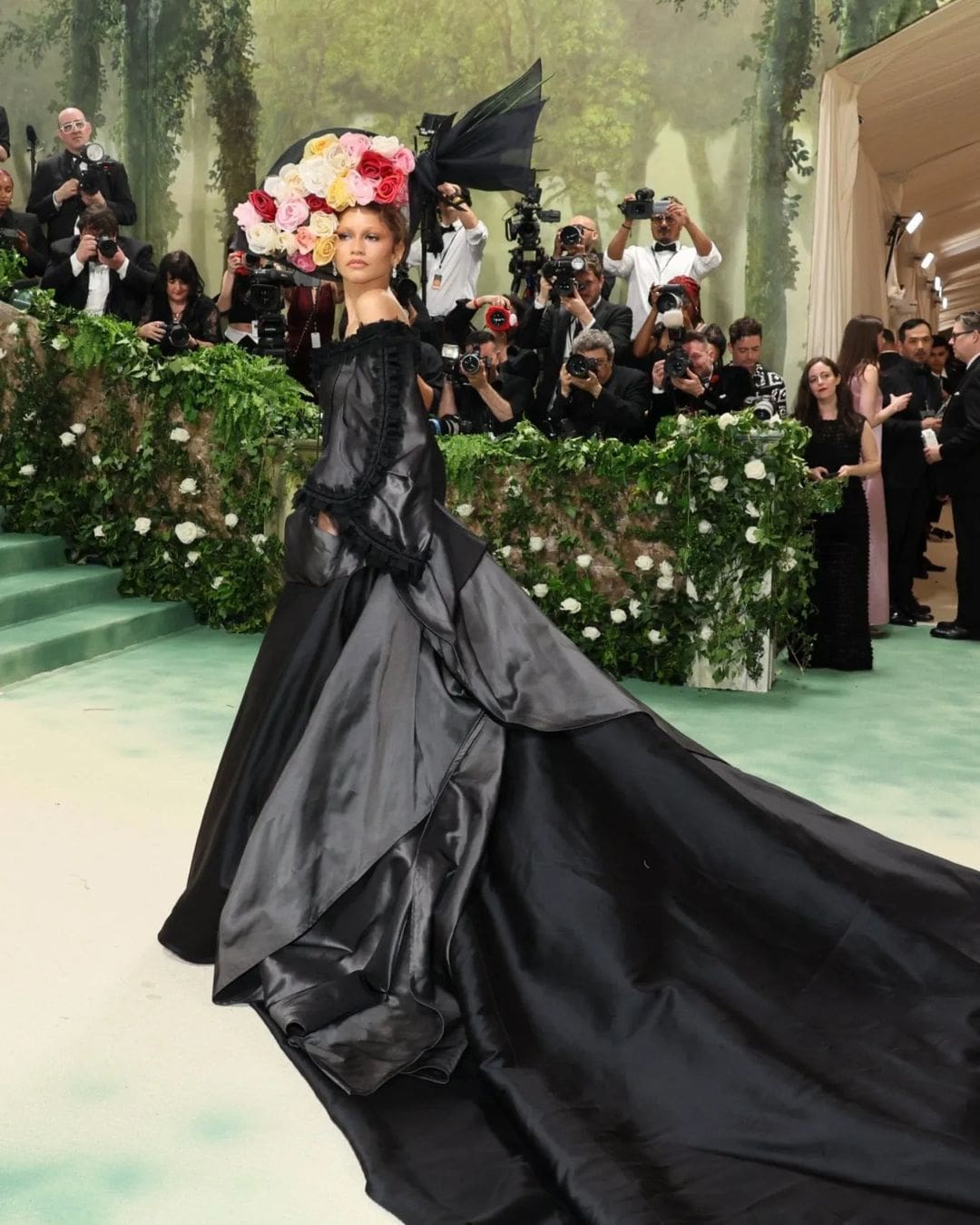 Zendaya in John Galliano für Givenchy-Archive bei der Met Gala 2024 8