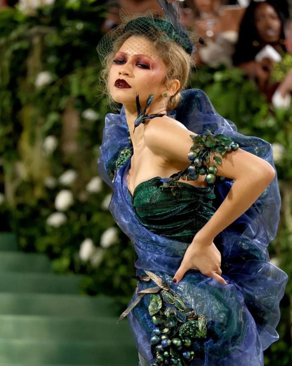 Zendaya in John Galliano für Maison Margiela bei der Met Gala 2024 4