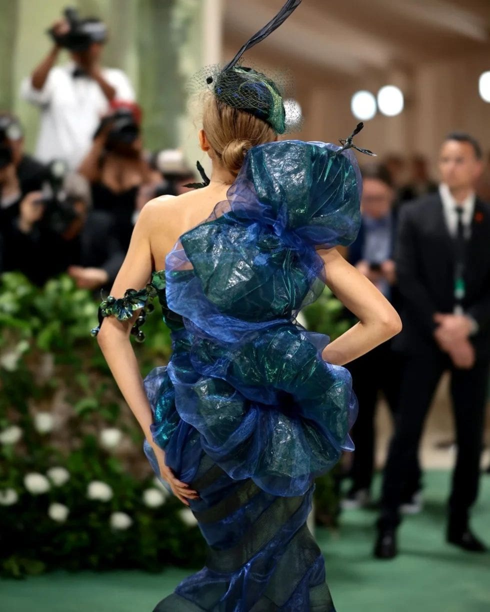 Zendaya in John Galliano für Maison Margiela bei der Met Gala 2024 6