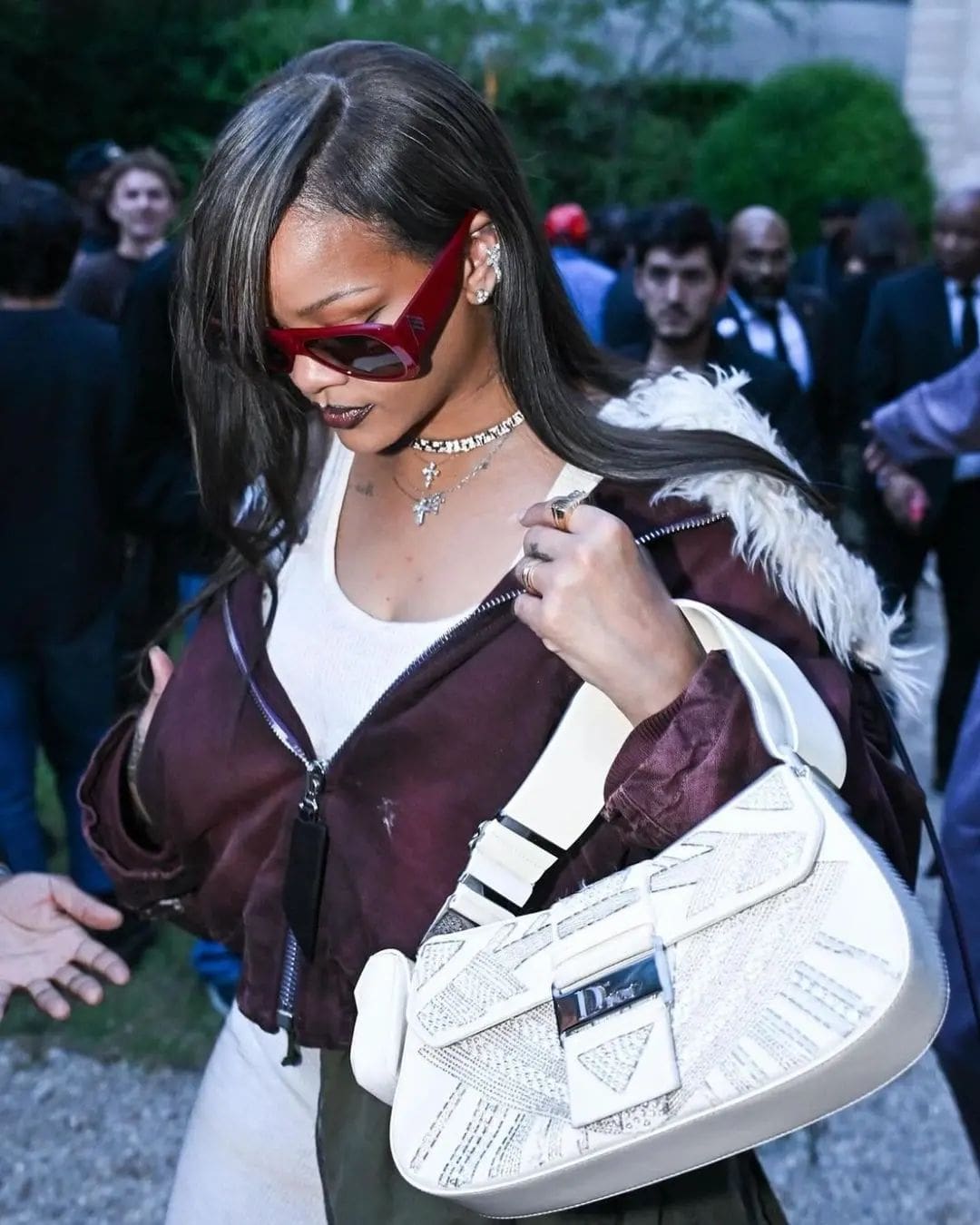 5 蕾哈娜 (Rihanna) 出席 Asap Rocky by Awge Paris 秀