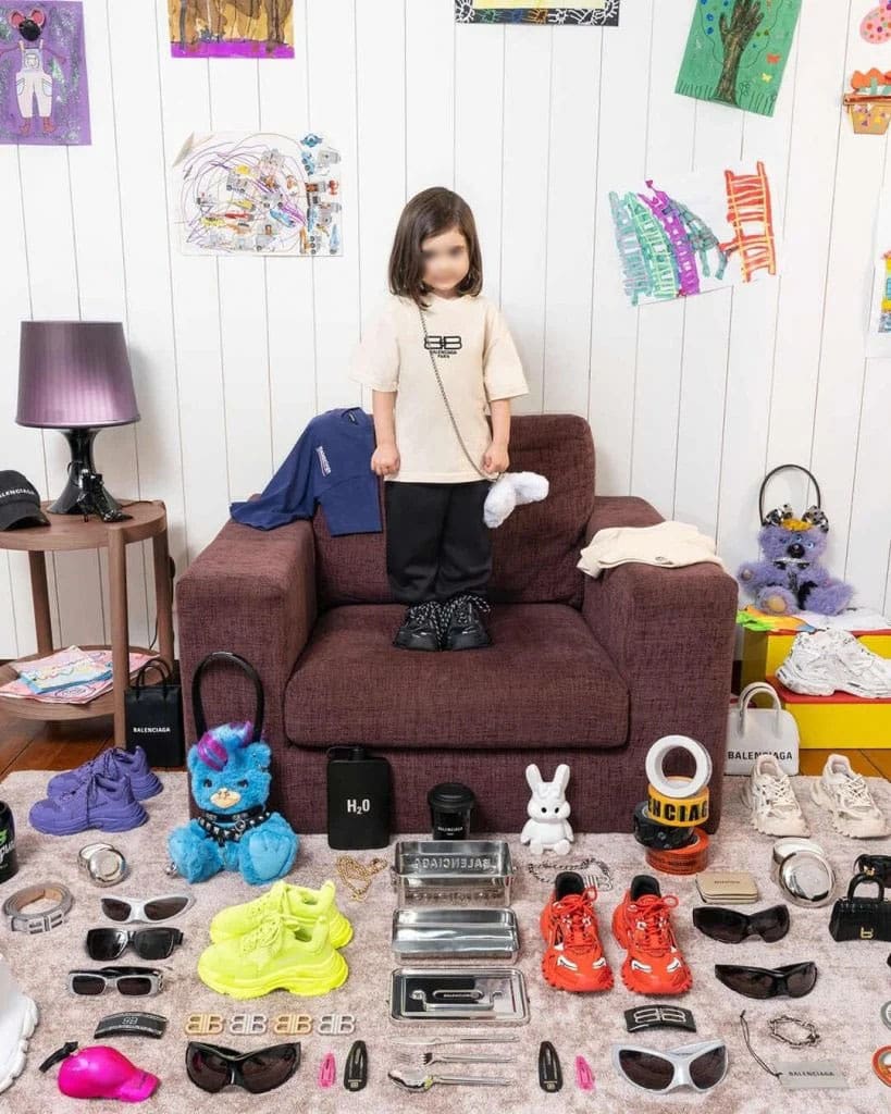 72 Balenciaga offensive child BDSM Christmas advertising