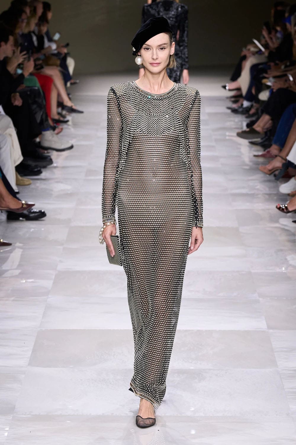 アルマーニ プリヴェ クチュール 秋冬 2024 2025 Runway 雑誌(48)