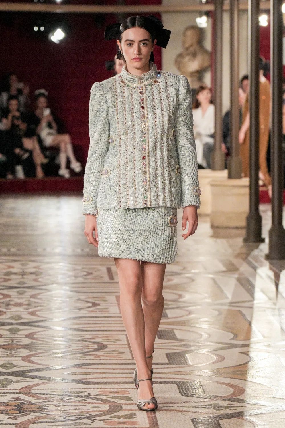 CHANEL Haute Couture Fall Winter 2024 2025 Runway Magazine (12)